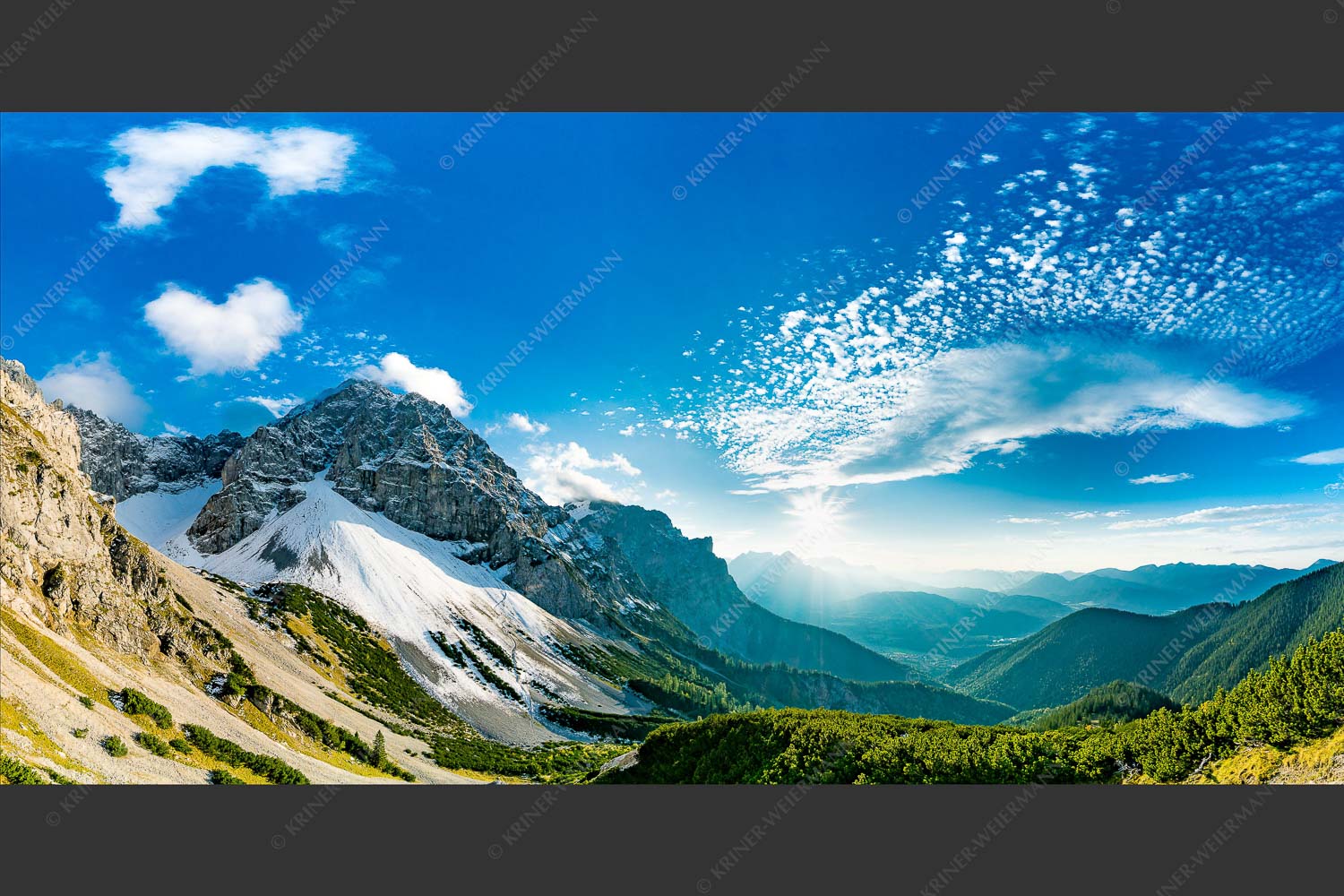Blick an der Tiefkar- und Viererspitze in den Sonnenuntergang - Andakar Herzerl 2:1  -- Tiefkarspitze im Karwendel - mehr Infos bei www.Kriner-Weiermann.de