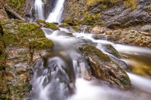 Bach im Estergebirge - Bach im Estergebirge 3:2  -- Wasserfall und Bachlauf - mehr Infos bei www.Kriner-Weiermann.de