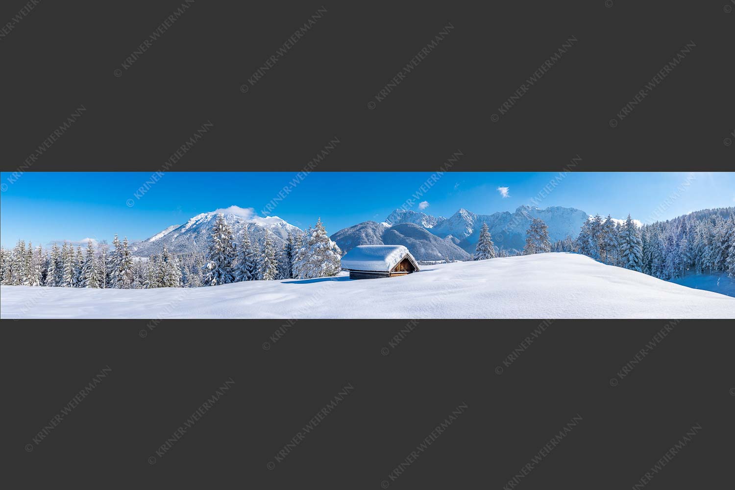 Blick ins Soiern- und Karwendelgebirge - Beeindruckendes Karwendel II 5:1  -- Winterlandschaft bei Mittenwald - mehr Infos bei www.Kriner-Weiermann.de