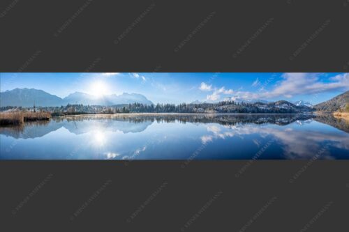 Panorama-Spiegelung am Barmsee mit Blick zum Karwendel- und Wettersteingebirge - Doppelpanorama 4:1  -- Barmsee mit Karwendel und Wetterstein - mehr Infos bei www.Kriner-Weiermann.de