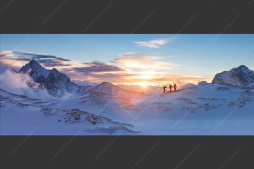 Am frühen Morgen unterwegs auf dem Zugspitzplatt - Early bird 2,5:1  -- Sonnenaufgang im Zugspitzgebiet - mehr Infos bei www.Kriner-Weiermann.de