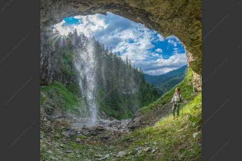 Sehr versteckt liegt dieser paradiesische Wasserfall im Karwendelgebirge - Eden 1:1  -- Wasserfall im Karwendel - mehr Infos bei www.Kriner-Weiermann.de