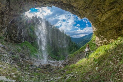 Sehr versteckt liegt dieser paradiesische Wasserfall im Karwendelgebirge - Eden 3:2  -- Wasserfall im Karwendel - mehr Infos bei www.Kriner-Weiermann.de