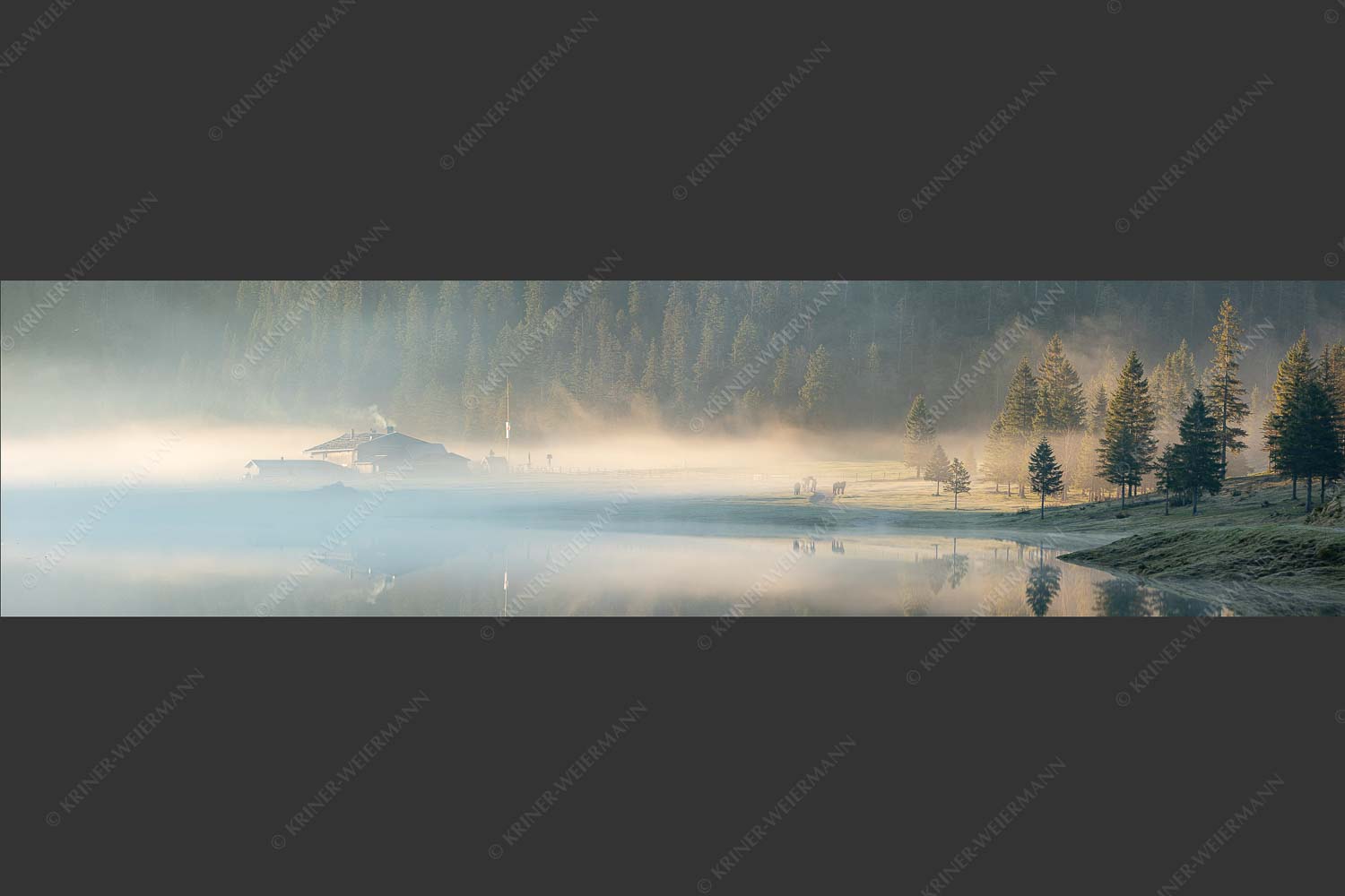 Frühlingsmorgen auf der Esterbergalm - Ein Morgen am Esterberg 4:1 -- See an der Esterbergalm - mehr Infos bei www.Kriner-Weiermann.de