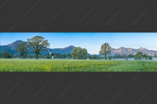 Kloster Benediktbeuern mit Jochberg und Herzogstand - Ein Morgen am Kloster 4:1  -- Benediktbeuern - mehr Infos bei www.Kriner-Weiermann.de