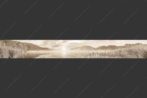 Aufgehende Sonne über dem Barmsee mit Soierngebirge - Feinster Morgen 8:1 sepia -- Sonnenaufgang am Barmsee - mehr Infos bei www.Kriner-Weiermann.de