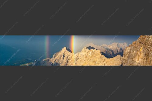 Doppelregenbogen an der Alpspitze im Wetterstein - Fontäne 5:1  -- Regenbogen an der Alpspitze - mehr Infos bei www.Kriner-Weiermann.de