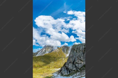 Bergsteiger mit Blick aufs Gatterl und kleinem Wanner im Wettersteingenbirge - Gatterlblick 2:3  -- Gatterl und Hochwanner im Wetterstein - mehr Infos bei www.Kriner-Weiermann.de