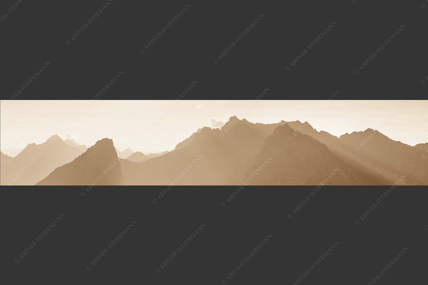 Blick durchs Puittal im Wettersteingebirge - Geblendet 5:1 sepia -- Arnspitzen und Wetterstein - mehr Infos bei www.Kriner-Weiermann.de