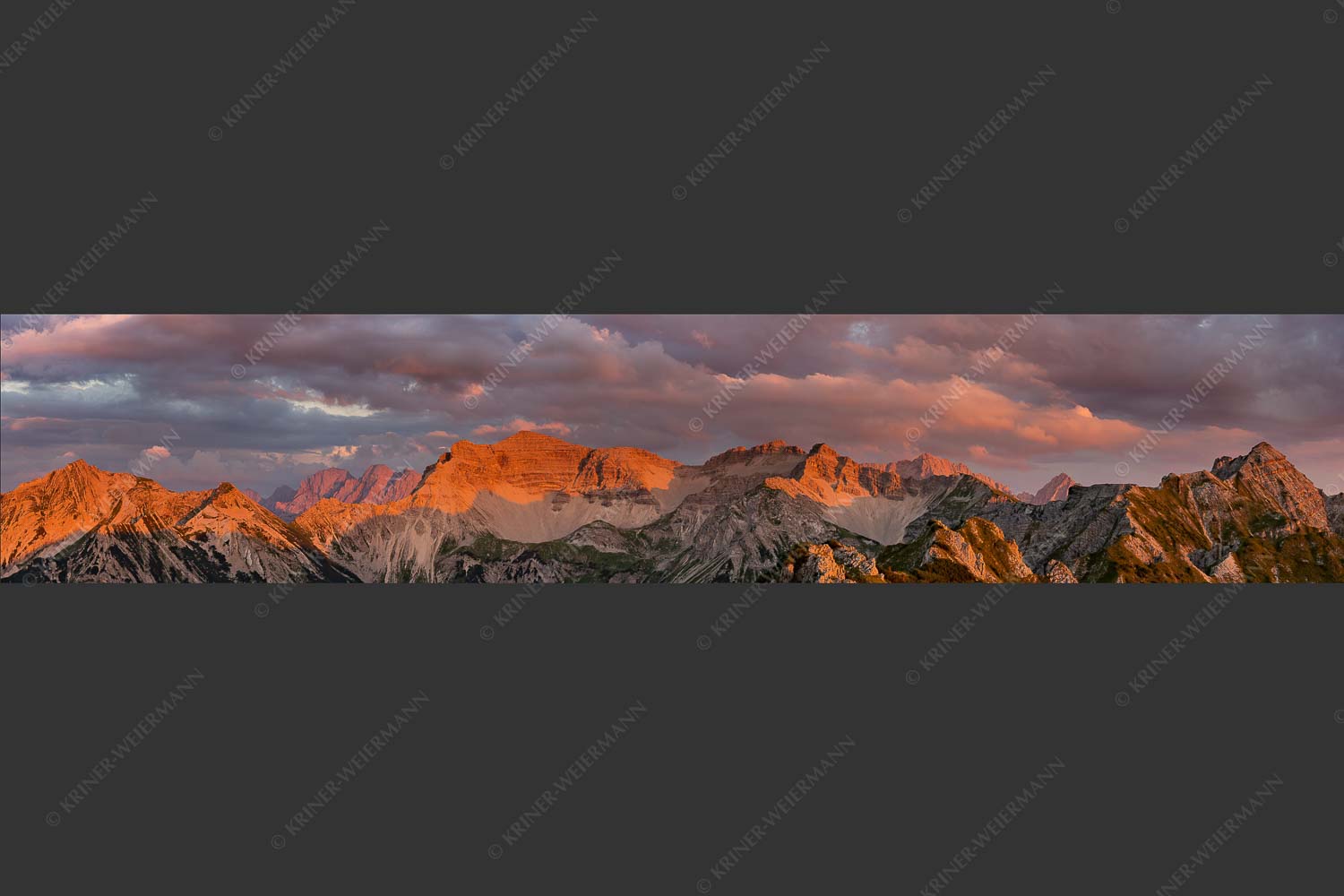 Warmes letztes Tageslicht an der Soiernspitze und im Soierngebirge - Gewaltig 5:1  -- Grandiose Abendstimmung im Soierngebirge - mehr Infos bei www.Kriner-Weiermann.de