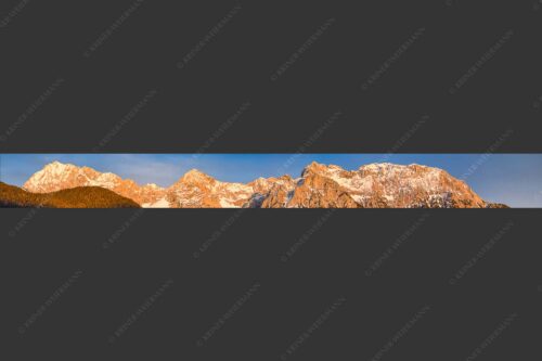 Wörner, Tiefkar und Westliche Karwendelspitze im Abendlicht - Gute Bekannte 10:1  -- Karwendelgebirge bei Mittenwald - mehr Infos bei www.Kriner-Weiermann.de