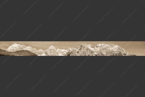 Wörner, Tiefkar und Westliche Karwendelspitze im Abendlicht - Gute Bekannte 10:1 sepia -- Karwendelgebirge bei Mittenwald - mehr Infos bei www.Kriner-Weiermann.de