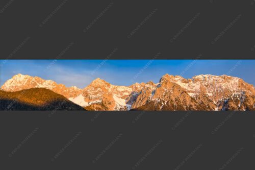 Wörner, Tiefkar und Westliche Karwendelspitze im Abendlicht - Gute Bekannte 5:1  -- Karwendelgebirge bei Mittenwald - mehr Infos bei www.Kriner-Weiermann.de