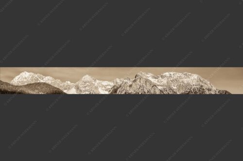 Wörner, Tiefkar und Westliche Karwendelspitze im Abendlicht - Gute Bekannte 9:1 sepia -- Karwendelgebirge bei Mittenwald - mehr Infos bei www.Kriner-Weiermann.de