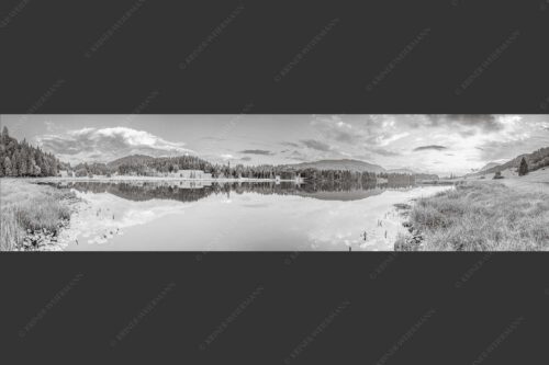 Sonnenuntergang am Geroldsee mit Wettertstein und Wank - Harmonie 4:1 sw -- Abendstimmung am Geroldsee - mehr Infos bei www.Kriner-Weiermann.de
