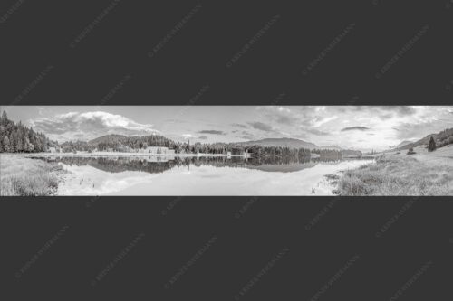 Sonnenuntergang am Geroldsee mit Wettertstein und Wank - Harmonie 5:1 sw -- Abendstimmung am Geroldsee - mehr Infos bei www.Kriner-Weiermann.de