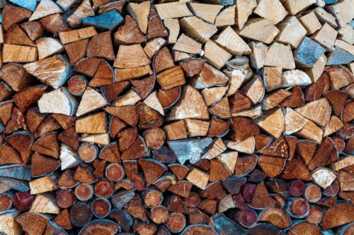Aufgerichteter Holzhaufen - Holzhaufen II 3:2  -- Holzstapel Holzscheite - mehr Infos bei www.Kriner-Weiermann.de