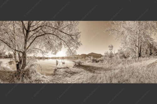 Blick über den Kochelsee in den Sonnenaufgang - Immer wieder geht die Sonne auf 2,5:1 sepia -- Kochelsee - mehr Infos bei www.Kriner-Weiermann.de