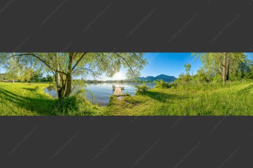 Blick über den Kochelsee in den Sonnenaufgang - Immer wieder geht die Sonne auf 4:1  -- Kochelsee - mehr Infos bei www.Kriner-Weiermann.de