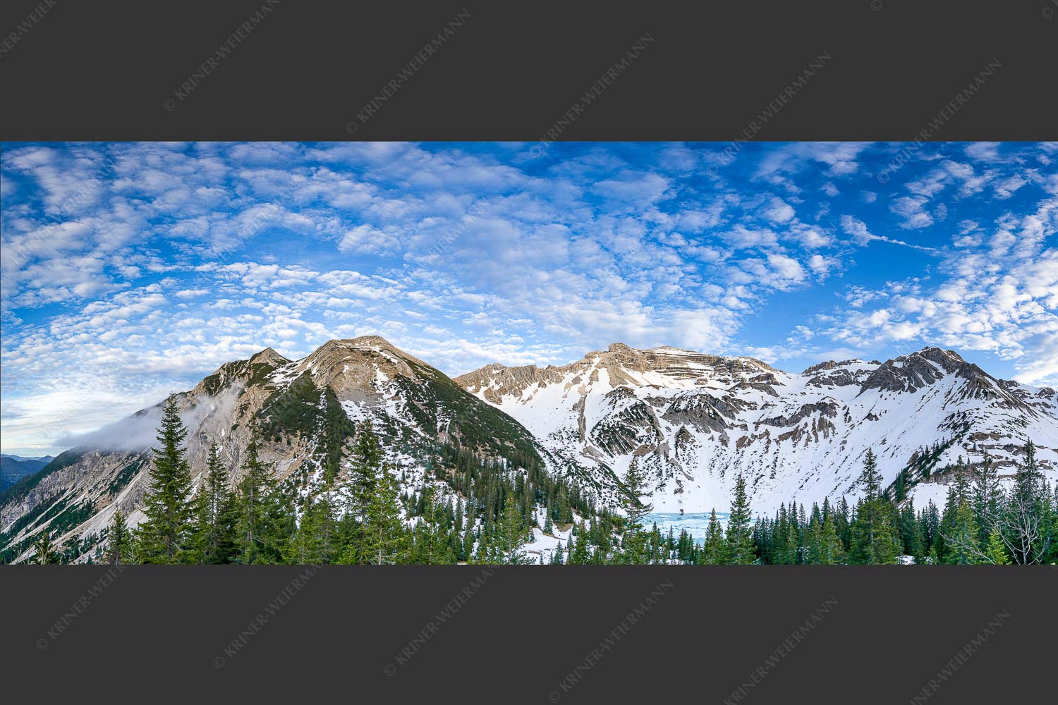 Die Schneeschmelze im Soierngebirge ist in vollem Gange. Der Sommer ist nicht mehr weit. - Klein Kanada 2,5:1 -- Frühling am Soiernsee - mehr Infos bei www.Kriner-Weiermann.de