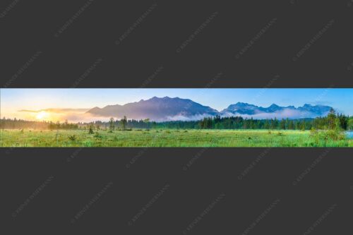Sonnenaufgang mit Soiern- und Karwendelgebirge - Morgenfrische 6:1  -- Soierngebirge und Karwendel - mehr Infos bei www.Kriner-Weiermann.de