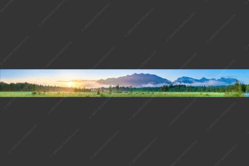 Sonnenaufgang mit Soiern- und Karwendelgebirge - Morgenfrische 9:1  -- Soierngebirge und Karwendel - mehr Infos bei www.Kriner-Weiermann.de