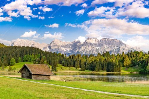 Blick über den Geroldsee zum Wörner, Tiefkar- und Westlicher Karwendelspitze - Nachlesen 3:2  -- Geroldsee mit Wörner und Tiefkarspitze - mehr Infos bei www.Kriner-Weiermann.de