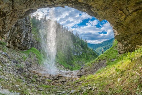 Sehr versteckt liegt dieser paradiesische Wasserfall im Karwendel - Paradiesfall 3:2  -- Wasserfall im Karwendelgebirge - mehr Infos bei www.Kriner-Weiermann.de