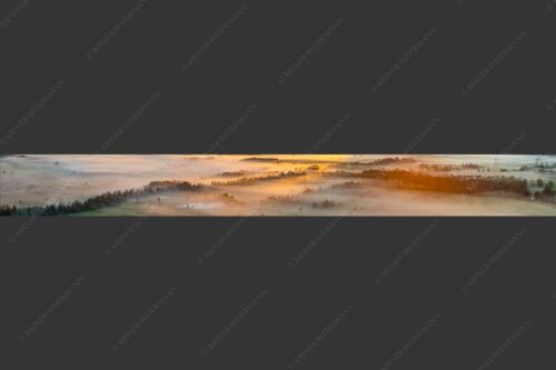 Nebelstimmung im Kochlermoos - Schleiergewand 9:1  -- Morgenstimmung bei Kochel - mehr Infos bei www.Kriner-Weiermann.de