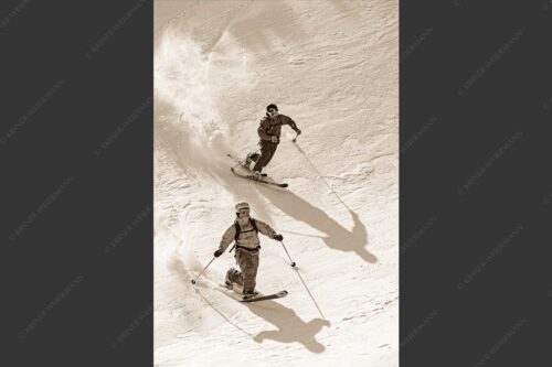 Wenn der Schnee passt ist Telemark Skifahren ein tolles Erlebnis - Telemark 2:3 sepia -- Skifahren im Estergebirge - mehr Infos bei www.Kriner-Weiermann.de