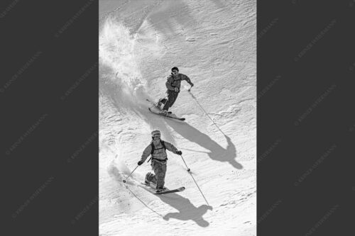 Wenn der Schnee passt ist Telemark Skifahren ein tolles Erlebnis - Telemark 2:3 sw -- Skifahren im Estergebirge - mehr Infos bei www.Kriner-Weiermann.de