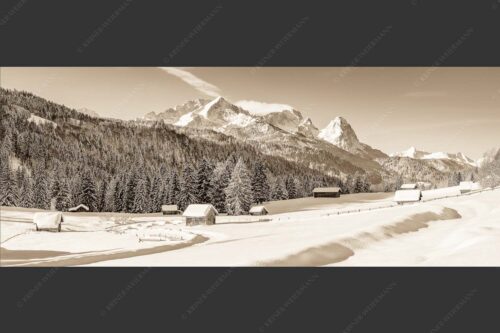 Romantische Winterlandschaft mit Heustadel, viel Schnee und Blick zum Zugspitzmassiv - Zeitlos 2,5:1 sepia -- Werdenfelser Winterlandschaft mit Zugspitze - mehr Infos bei www.Kriner-Weiermann.de