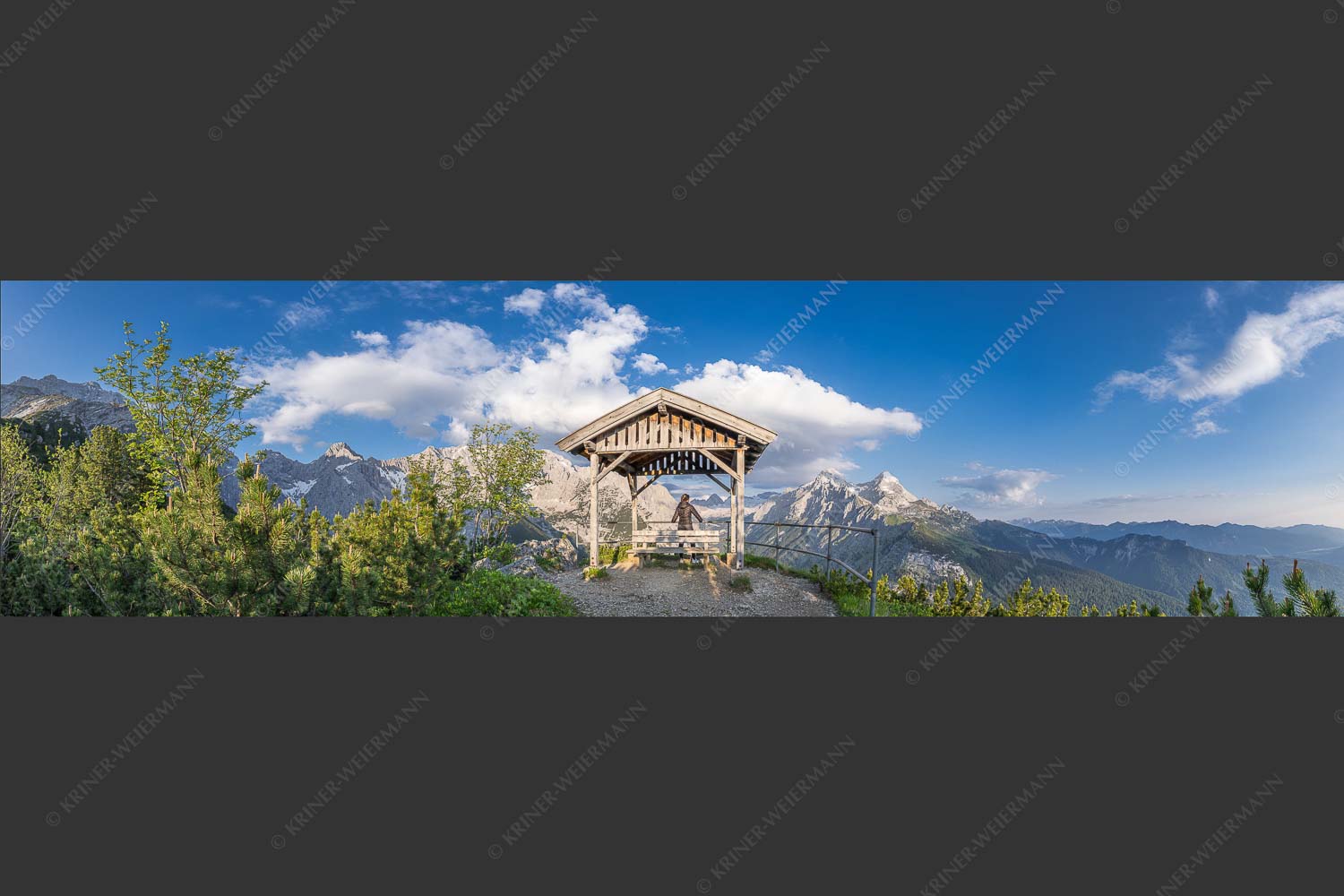 Aussichtskanzel am Schachen mit Blick ins Reintal und Zugspitzplatt - Bei der Kanzel 4:1  -- Schachen und Alpspitze - mehr Infos bei www.Kriner-Weiermann.de
