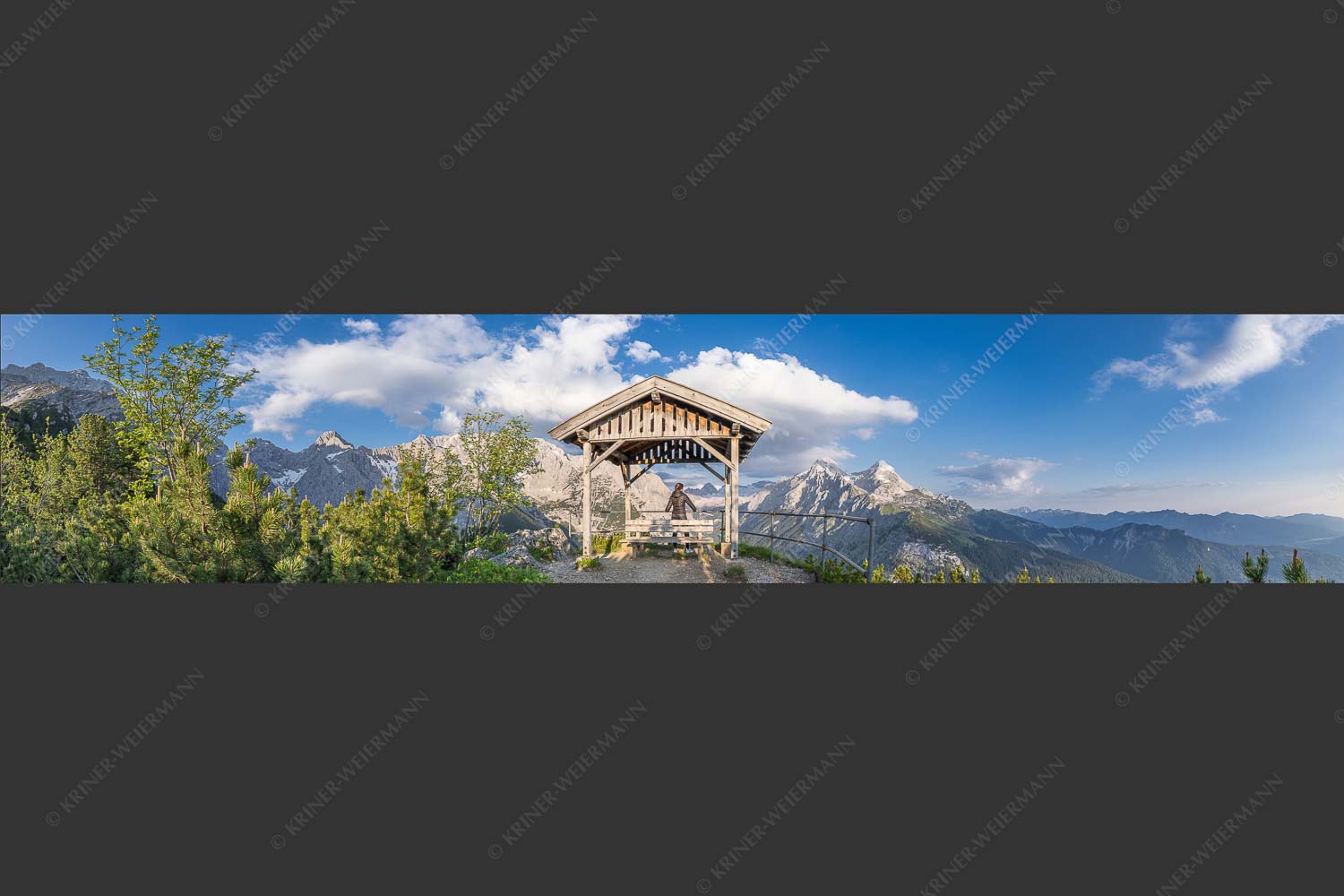 Aussichtskanzel am Schachen mit Blick ins Reintal und Zugspitzplatt - Bei der Kanzel 5:1  -- Schachen und Alpspitze - mehr Infos bei www.Kriner-Weiermann.de