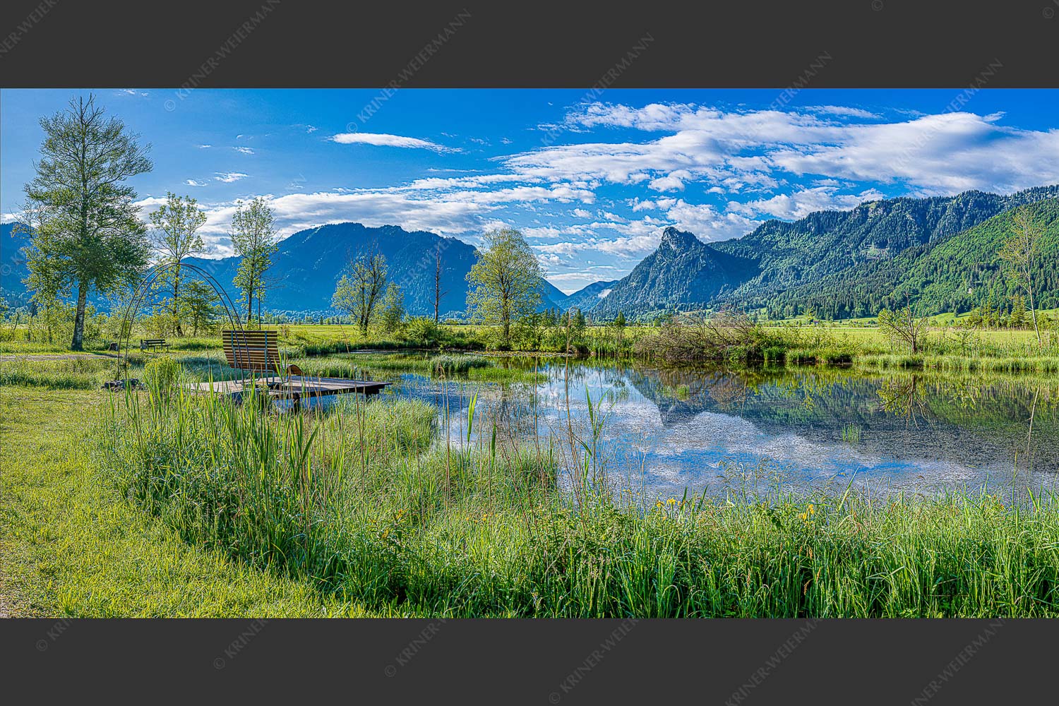 Blick von Unterammergau nach Oberammergau - Blick nach Oberammergau 2:1  -- Kofel mit Ammertal - mehr Infos bei www.Kriner-Weiermann.de