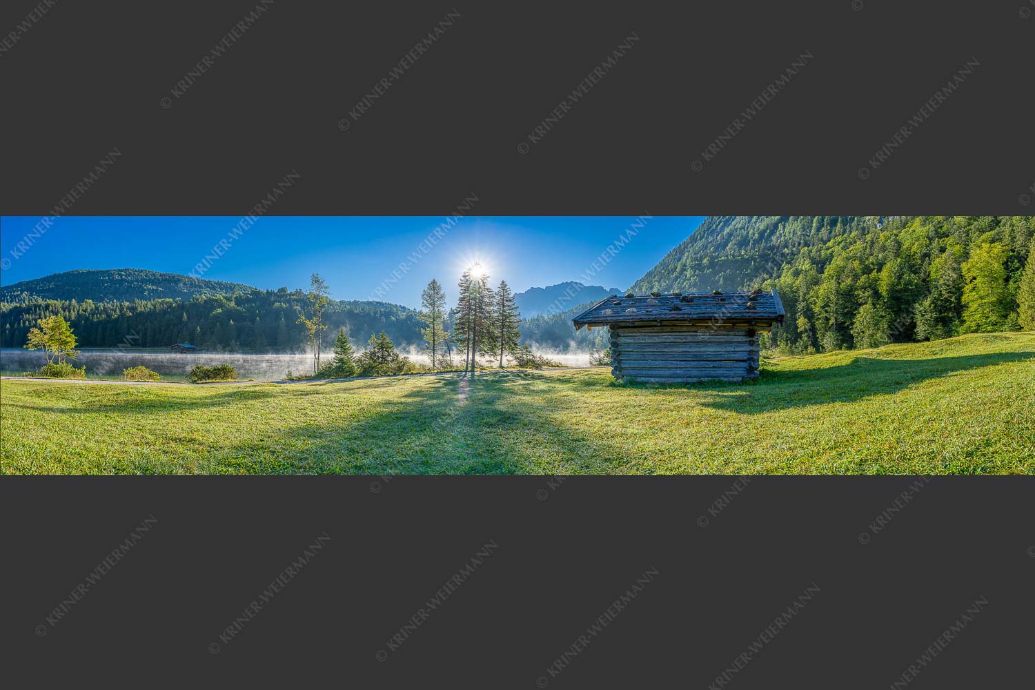 Auf der Nordseite des Wettersteingebirges liegt der Ferchensee in traumhafter Landschaft - Ein Morgen am Ferchensee 4:1  -- Ferchensee bei Mittenwald - mehr Infos bei www.Kriner-Weiermann.de