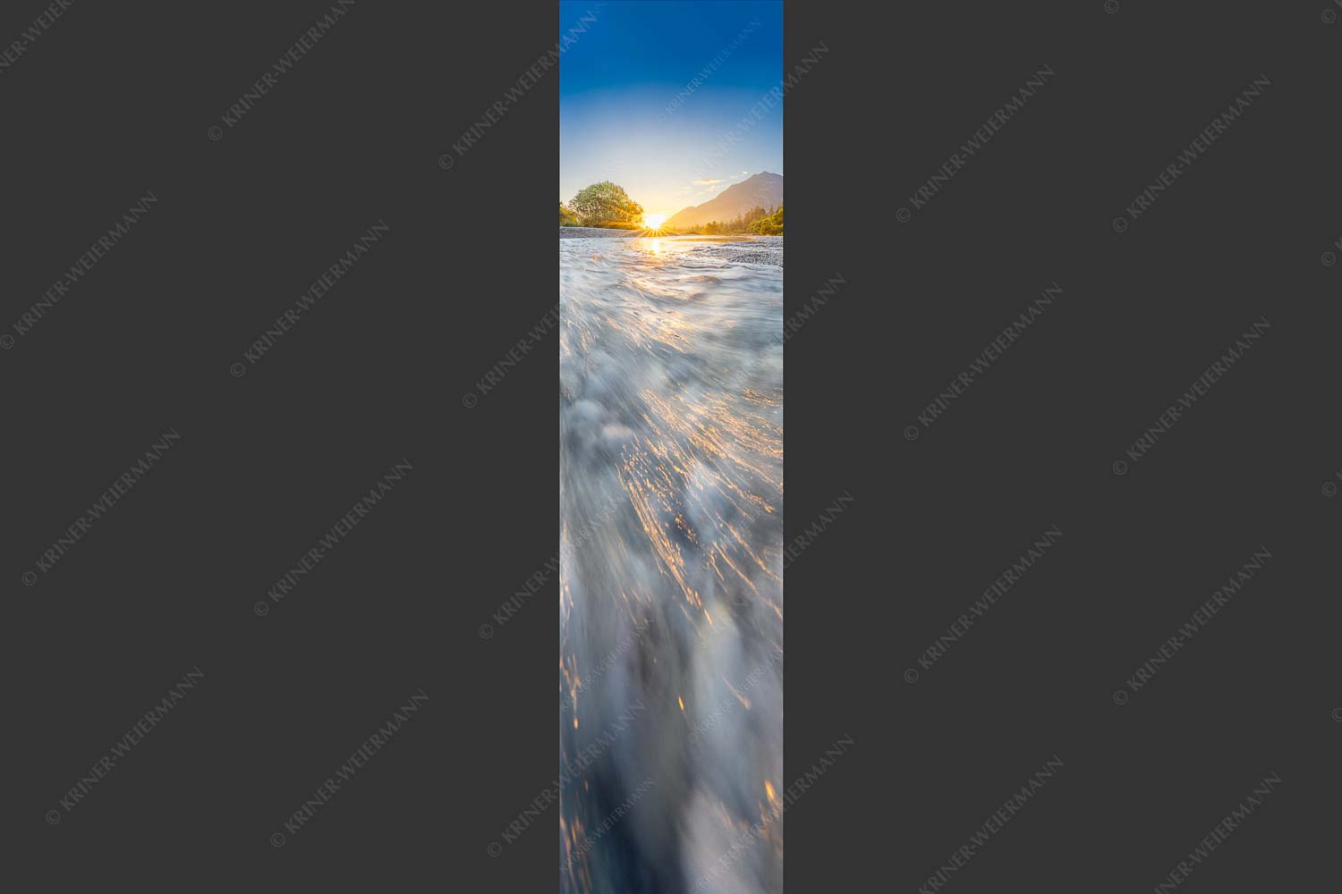 Sonnenaufgang an der Isar mit Karwendelgebirge - Freude am Fließen 1:4  -- Isar Wasser - mehr Infos bei www.Kriner-Weiermann.de