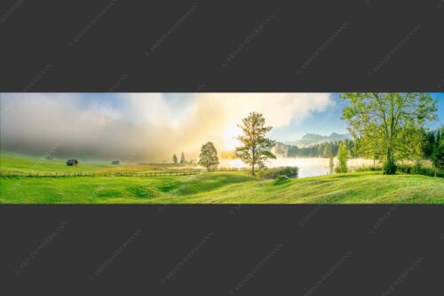 Morgenstimmung am Geroldsee mit Blick zum Karwendelgebirge - Frühnebel 4:1  -- Geroldsee mit Karwendel - mehr Infos bei www.Kriner-Weiermann.de