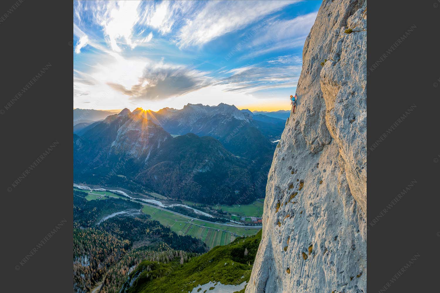 Vroni Kammermeier in der Route -die Kür- an der Gerber Südwand im Karwendel - In der Kür 1:1  -- Klettern Gerbersüdwand im Karwendel - mehr Infos bei www.Kriner-Weiermann.de