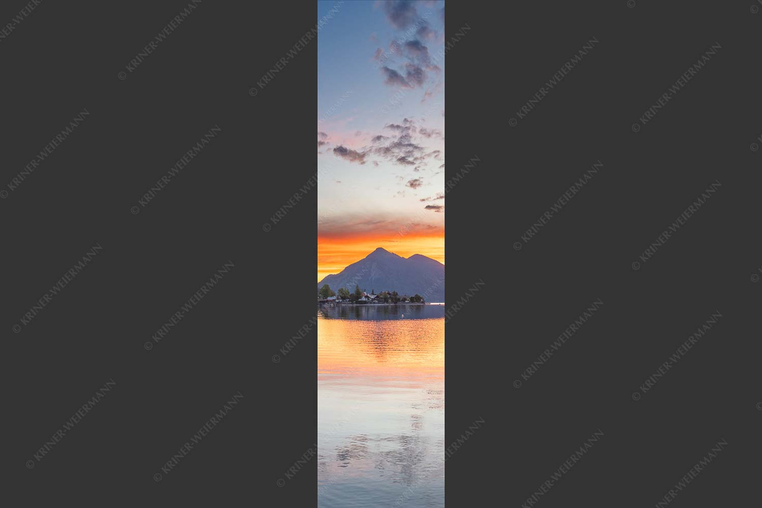 Blick über den Walchensee zum Sonnenaufgang am Jochberg - Jochberg Erwachen 1:4  -- Walchensee - mehr Infos bei www.Kriner-Weiermann.de