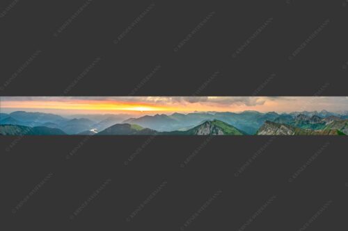 Blick in den Sonnenaufgang vom Schafreiter im Karwendelgebirge - Toller Morgen 9:1  -- Schafreiter Sonnenaufgang - mehr Infos bei www.Kriner-Weiermann.de