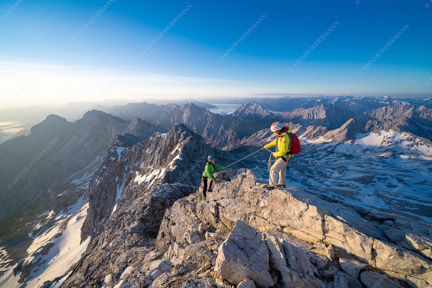Auf dem Jubiläumsgrat - Unterwegs VII 3:2  -- Zugspitze Jubiläumsgrat - mehr Infos bei www.Kriner-Weiermann.de