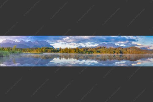 Sonnenaufgang am Barmsee mit Blick zum Karwendel- und Wettersteingebirge - Utopia IV 5:1  -- Barmsee Karwendel und Wetterstein - mehr Infos bei www.Kriner-Weiermann.de