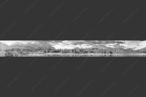 Sonnenaufgang am Barmsee mit Blick zum Karwendel- und Wettersteingebirge - Utopia IV 9:1 sw -- Barmsee Karwendel und Wetterstein - mehr Infos bei www.Kriner-Weiermann.de