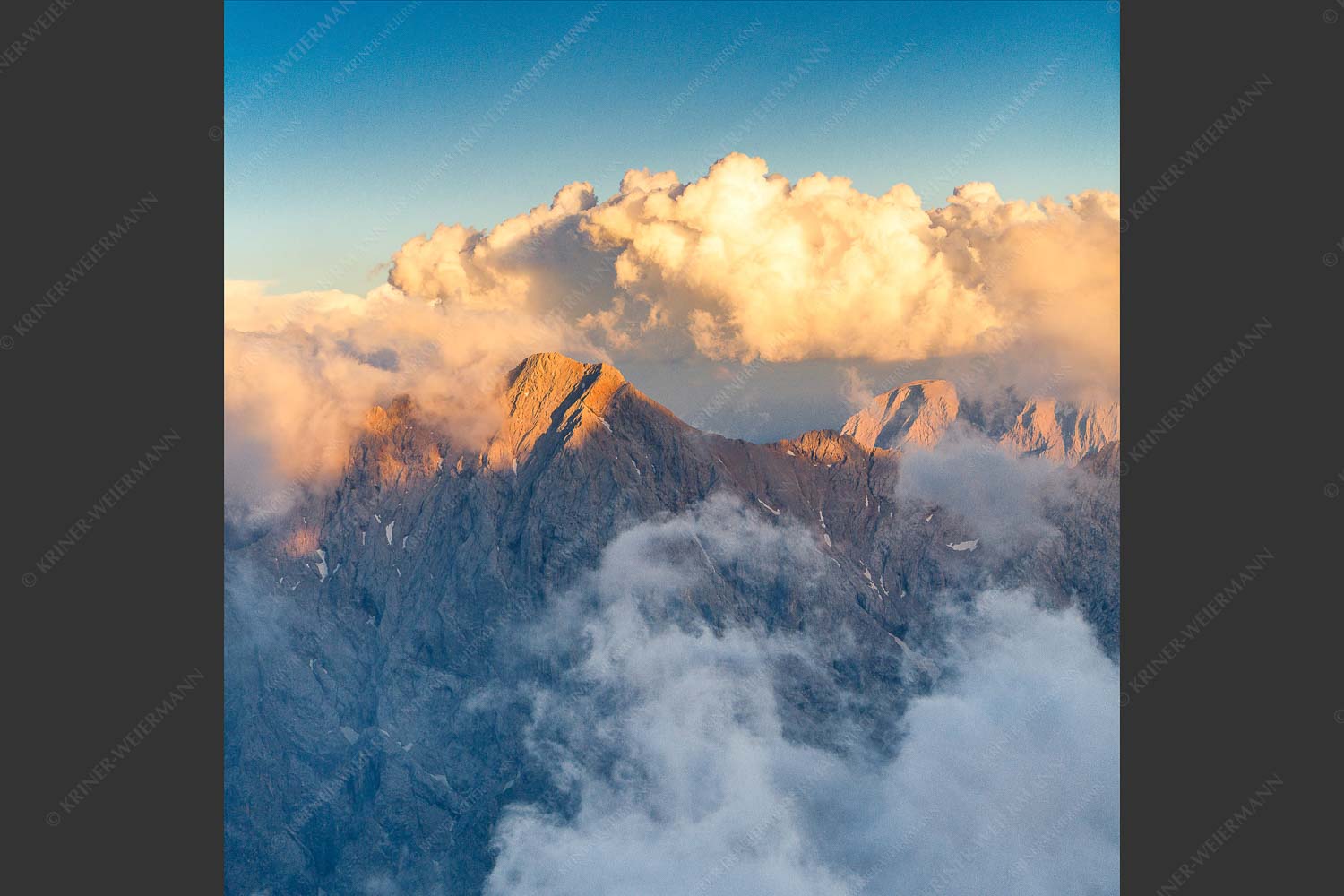 Blick vom Jubiläumsgrat zum Hochwanner im Wettersteingebirge - Wanner 1:1  -- Hochwanner im Wetterstein - mehr Infos bei www.Kriner-Weiermann.de