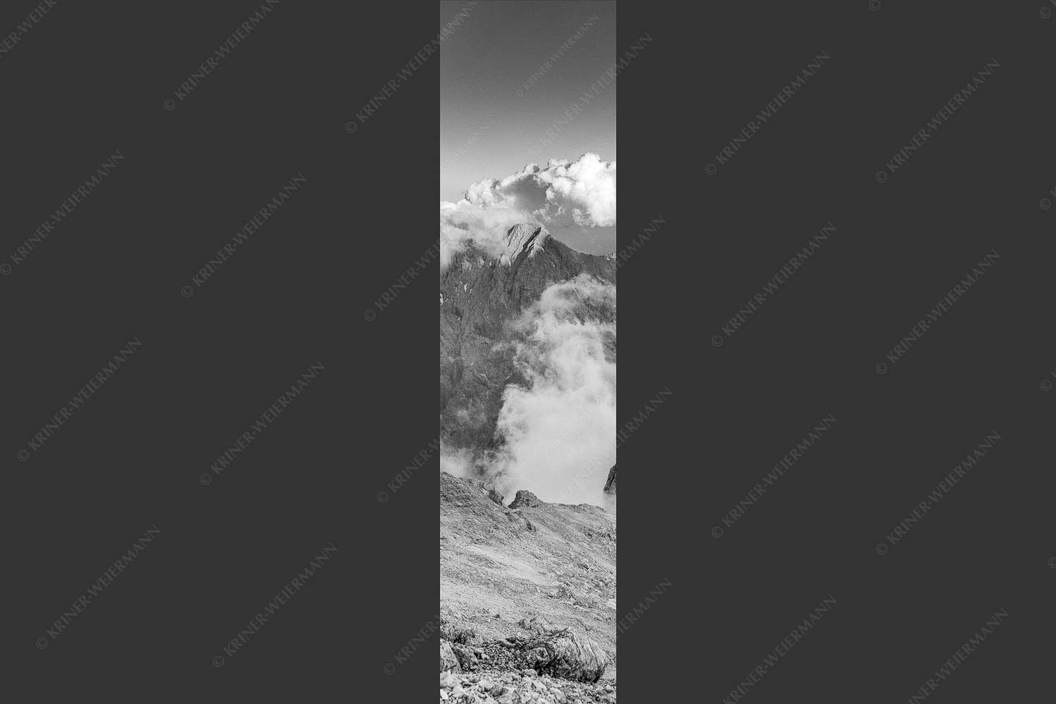 Blick vom Jubiläumsgrat zum Hochwanner im Wettersteingebirge - Wanner 1:4 sw -- Hochwanner im Wetterstein - mehr Infos bei www.Kriner-Weiermann.de