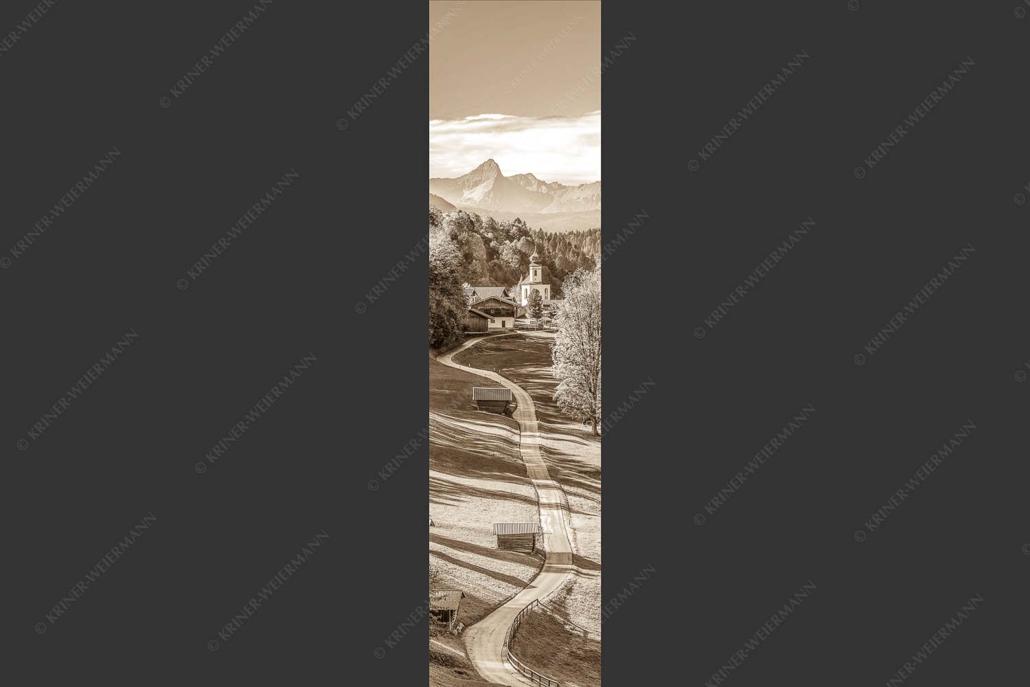 Blick über Straße nach Wamberg mit Kirche St. Anna und zum Daniel im Hintergrund - Weg zur Andacht 1:4 sepia -- Wamberg mit Kirche - mehr Infos bei www.Kriner-Weiermann.de
