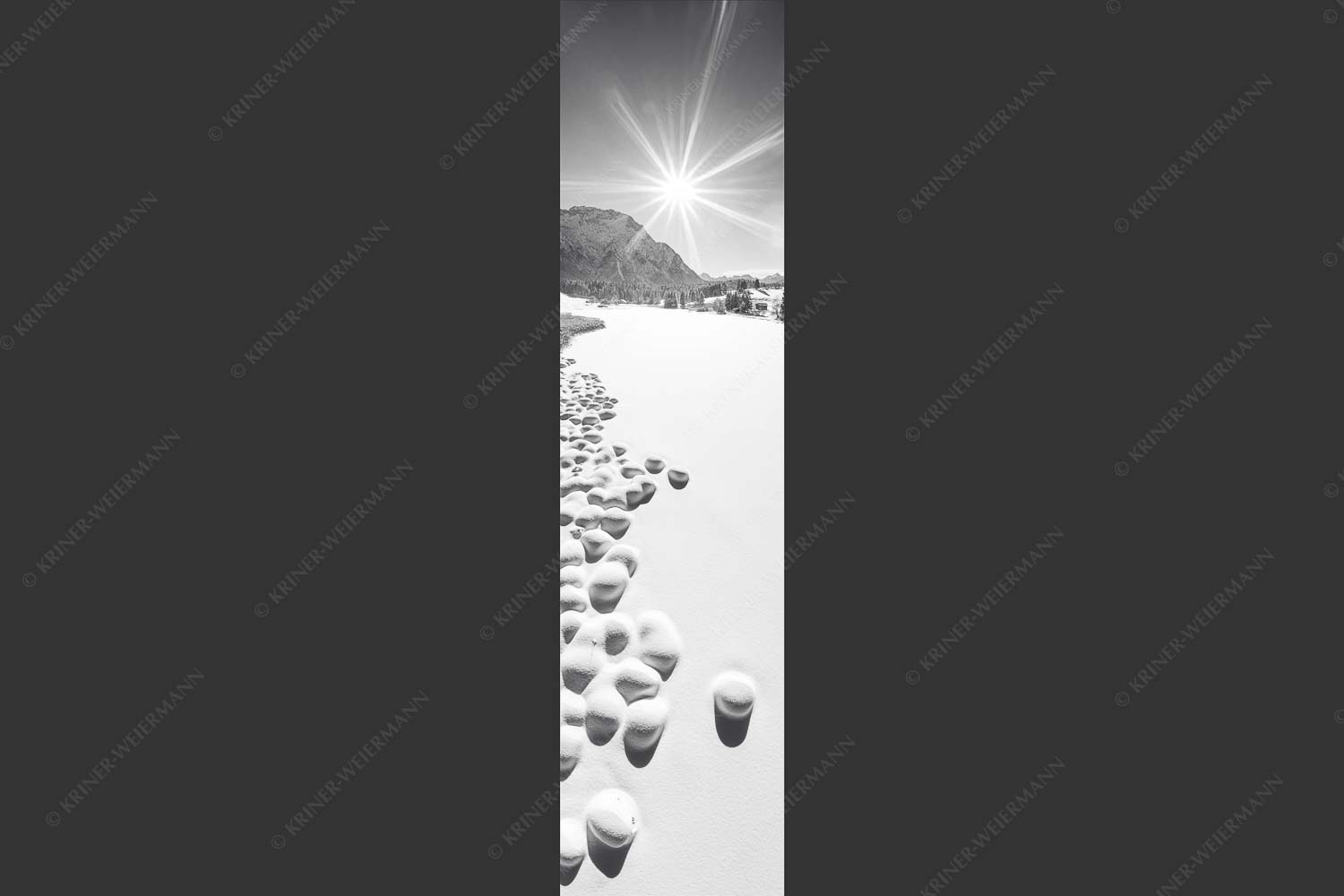 Blick über den Schmalensee zum Karwendelgebirge - Zuckerguss 1:4 sw -- Winter und Schnee am Schmalensee mit Karwendel - mehr Infos bei www.Kriner-Weiermann.de