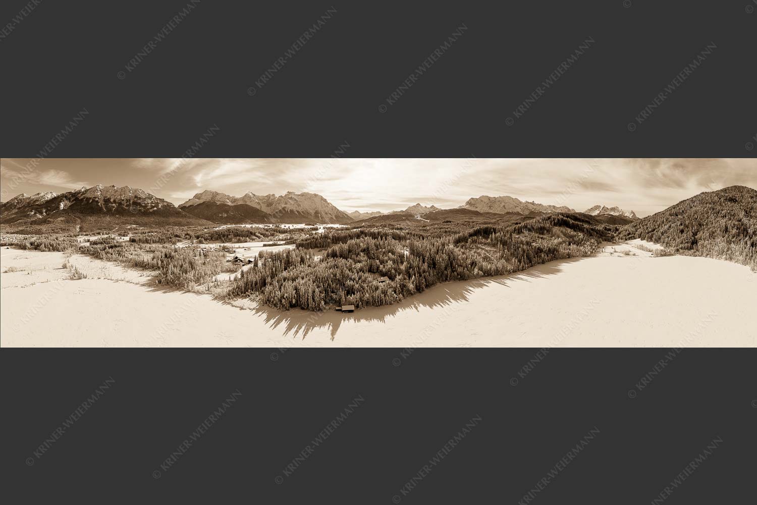 Blick über Barmsee ins Karwendel und Wetterstein - Barmseeufer 4:1 sepia -- Winter Soiern Karwendel und Wetterstein - mehr Infos bei www.Kriner-Weiermann.de