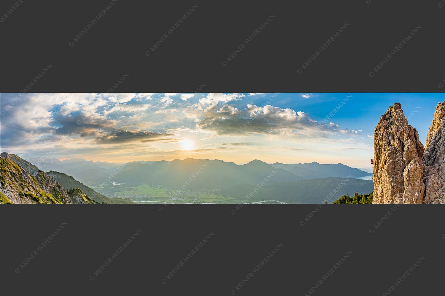 Klettern im Soiern mit Walchensee im Hintergrund - Bliasch II 4:1  -- Klettern im Karwendel - mehr Infos bei www.Kriner-Weiermann.de
